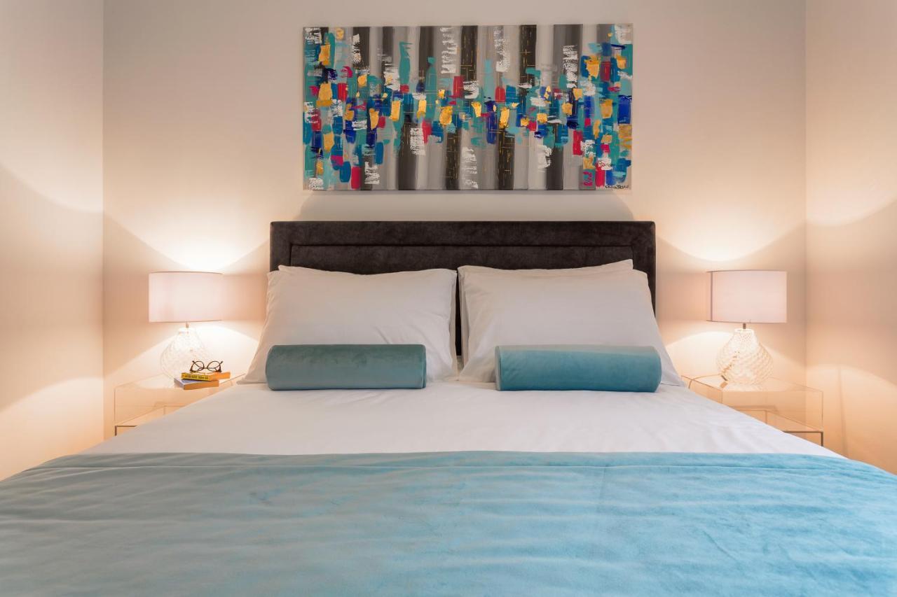 Apartments Stipisic ฮวาร์ ภายนอก รูปภาพ